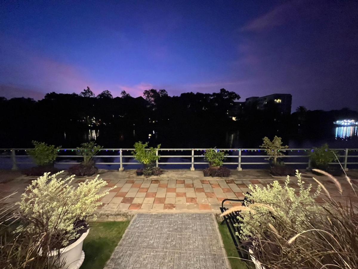 Usabai Riverside Boutique Hotel Chanthaburi Dış mekan fotoğraf